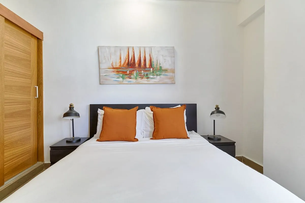Apartments at Central Park Tower – 4
