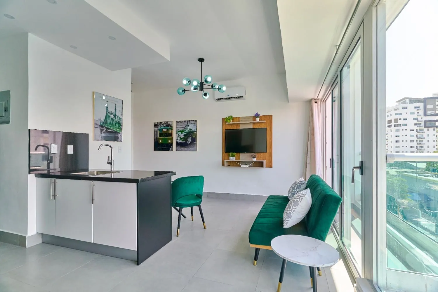 Full Suite – 3