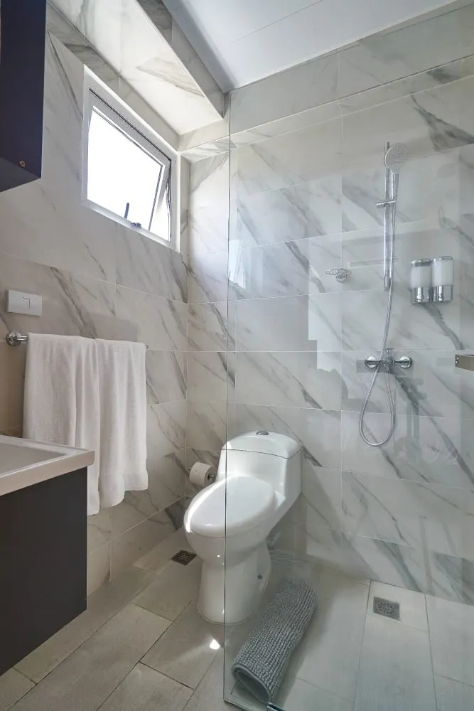 Standard Suite – 11