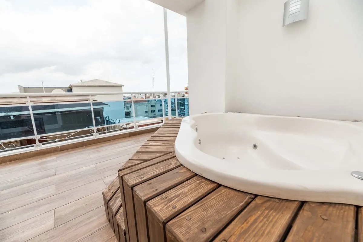 Luxury Penthouse Plus & Jacuzzi Apartment – Central Park Tower – Central Towers Santo Domingo
